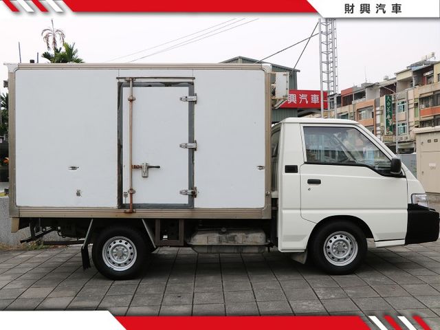 零下22度！超低價入手冷凍貨車，要載生鮮蔬果、冷凍冷藏一台就夠！好開又舒服，千載難逢就是這一台！  第5張相片