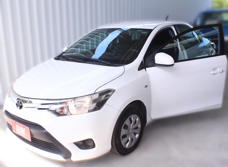 TOYOTA VIOS 《15年 1.5 一手車! 里程保證!》漂亮乾淨!車況好!省油省稅! 實車實價，經典暢銷車!  第2張相片