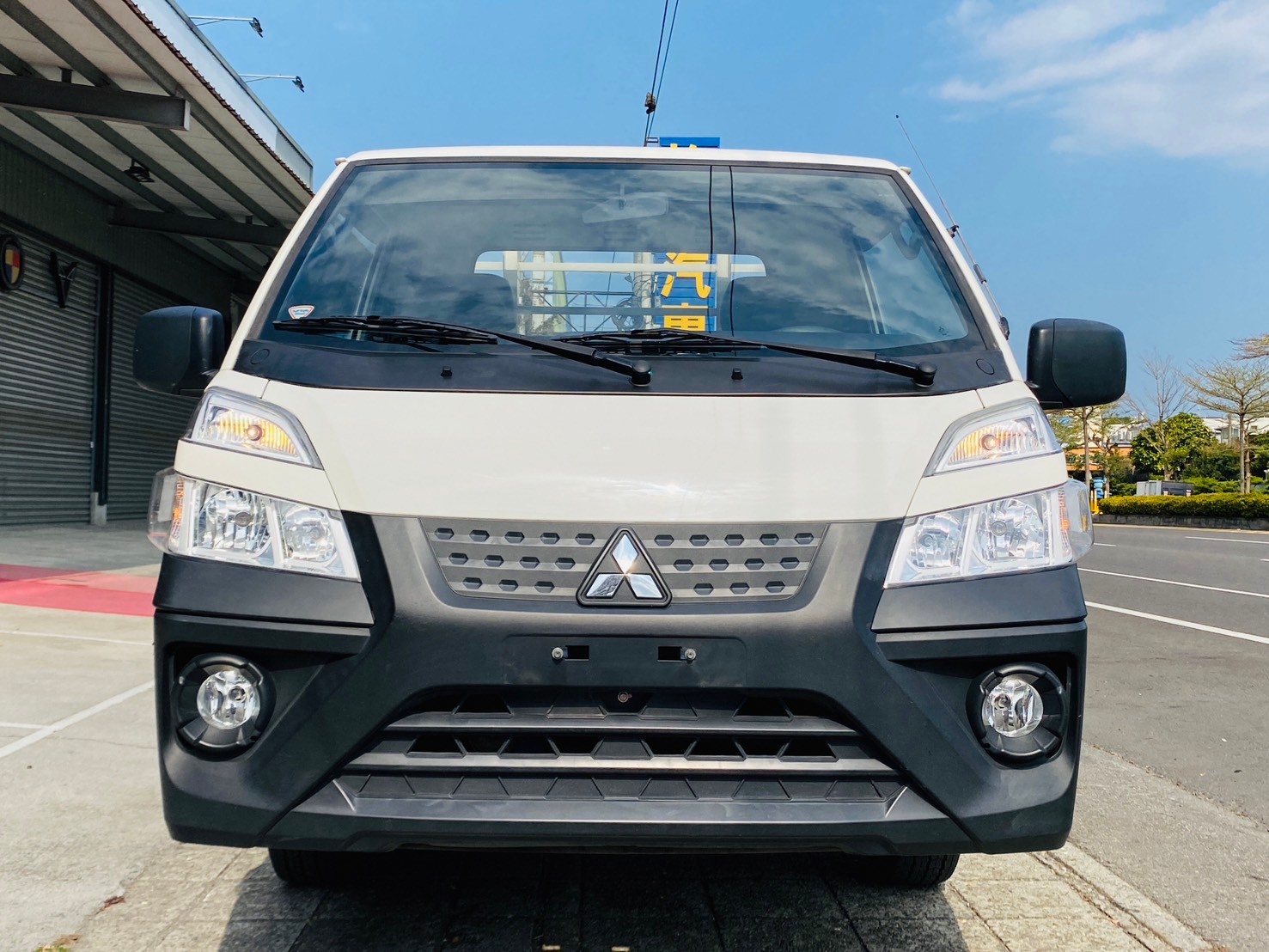 2021年 三菱 得利卡  2.4cc  稀少自排車 實跑3萬公里  第11張相片