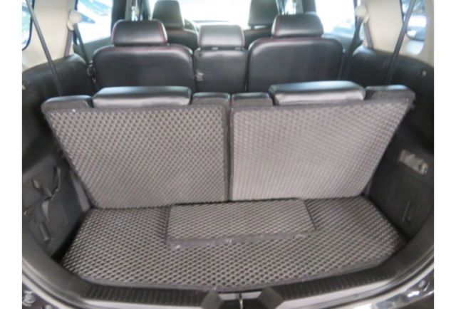 Mazda MAZDA5  第7張相片