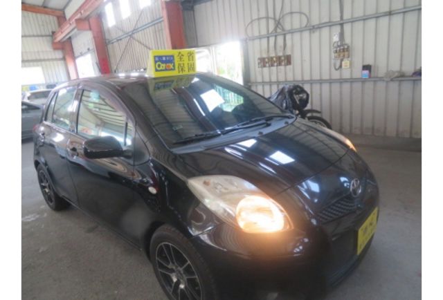 Toyota YARIS  第2張相片