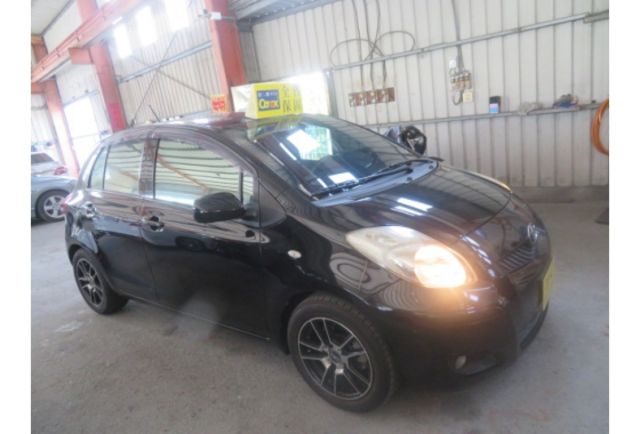 Toyota YARIS  第3張相片