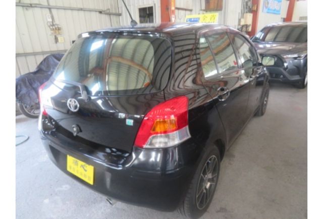 Toyota YARIS  第9張相片