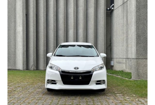 Toyota WISH  第2張相片