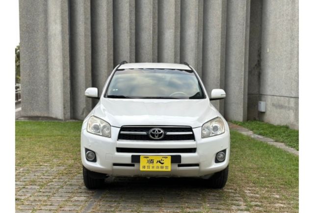 Toyota RAV4  第2張相片
