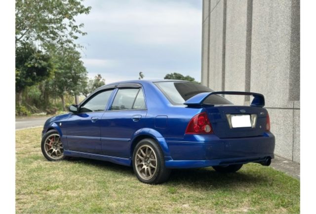 Ford TIERRA  第4張相片