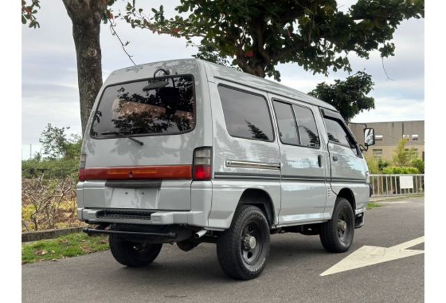 Mitsubishi DELICA  第3張相片