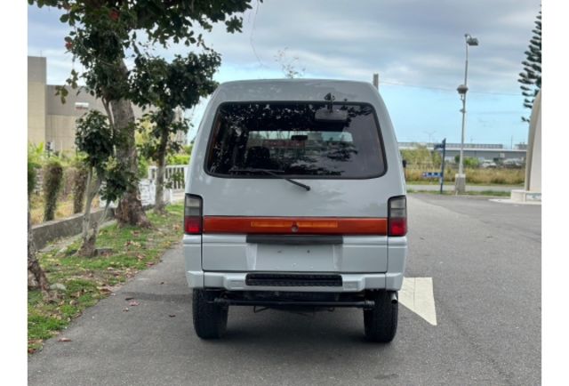 Mitsubishi DELICA  第4張相片