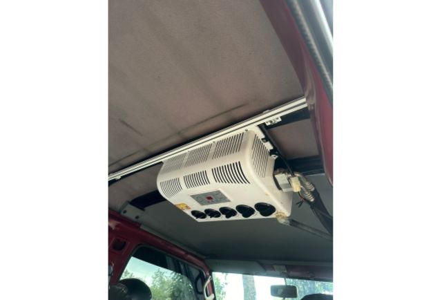 Mitsubishi DELICA  第9張相片