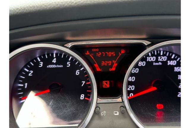 Nissan LIVINA  第9張相片