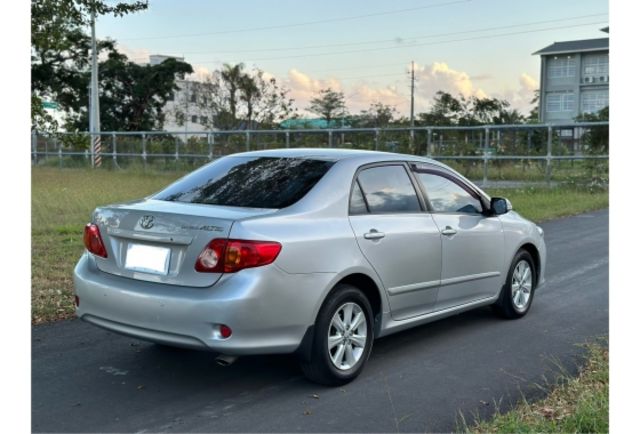 Toyota ALTIS  第3張相片
