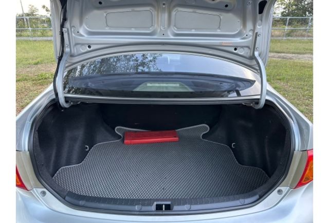 Toyota ALTIS  第12張相片