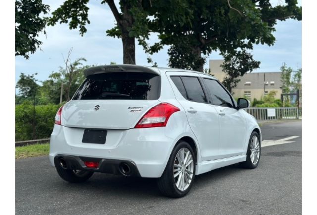 Suzuki SWIFT  第8張相片