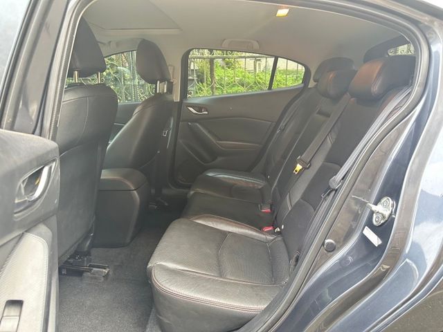 Mazda Mazda3  第1張相片