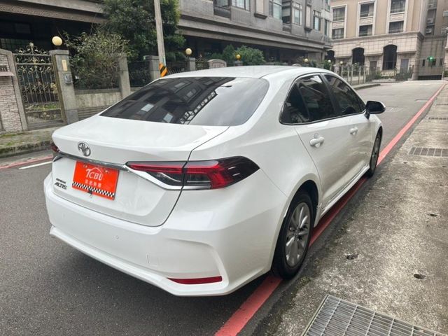 Toyota ALTIS  第4張相片