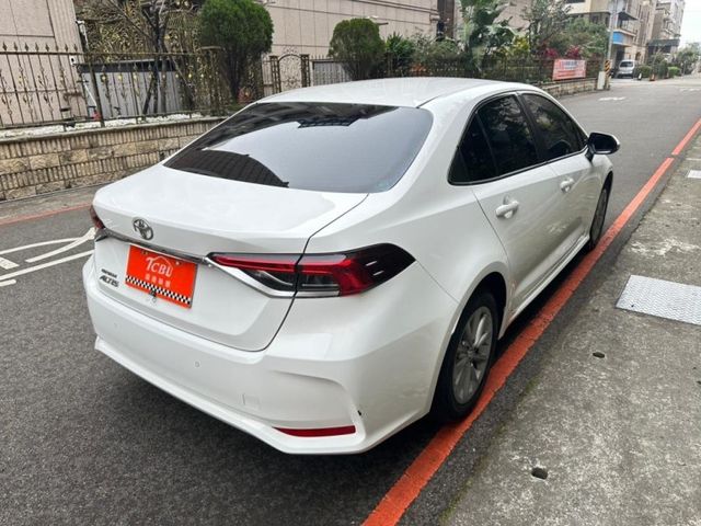 Toyota ALTIS  第4張相片