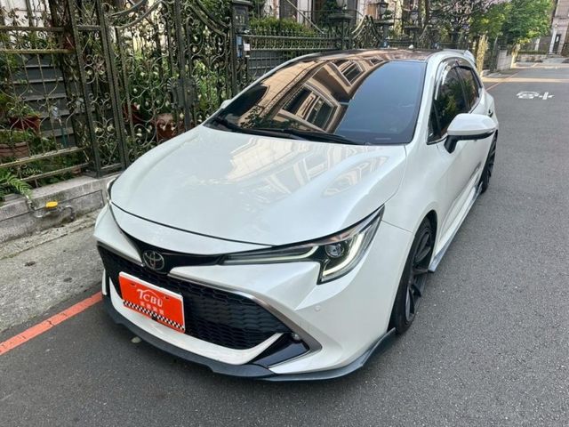 Toyota Auris  第2張相片