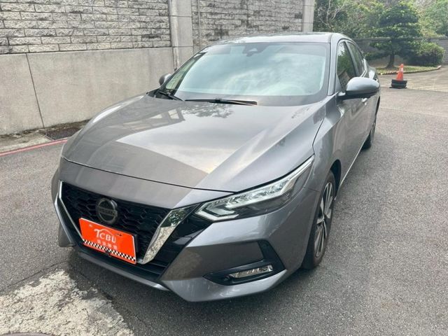 Nissan Sentra  第2張相片