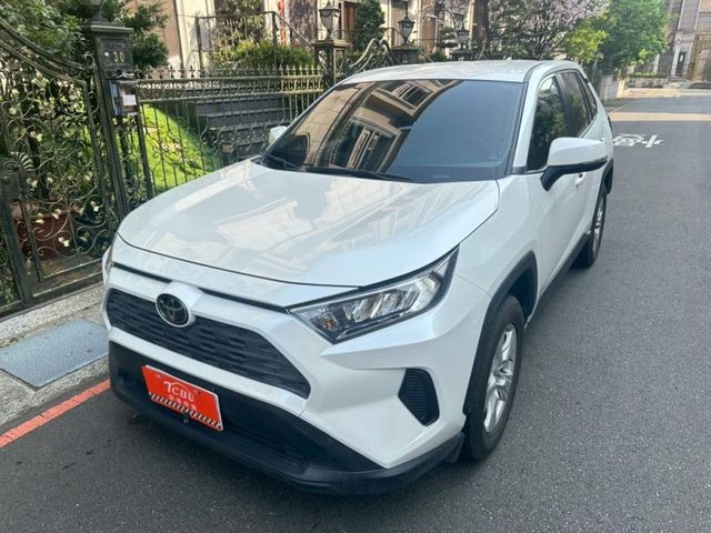 Toyota RAV4  第2張相片