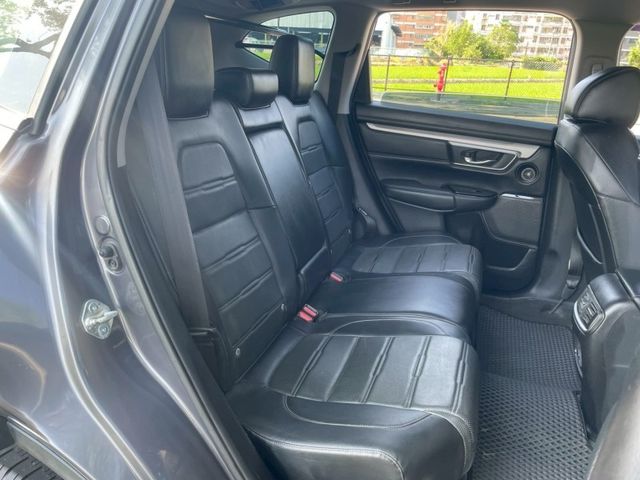Honda CR-V  第9張相片
