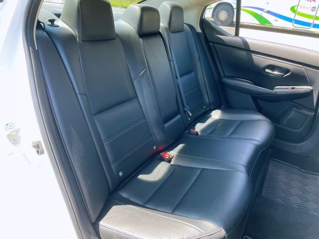 2021 SENTRA 尊爵版 小改裝 黑屋頂  第6張相片