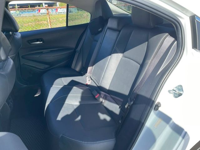 Toyota ALTIS  第7張相片