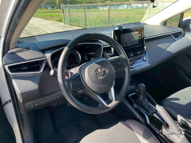 Toyota ALTIS  第9張相片