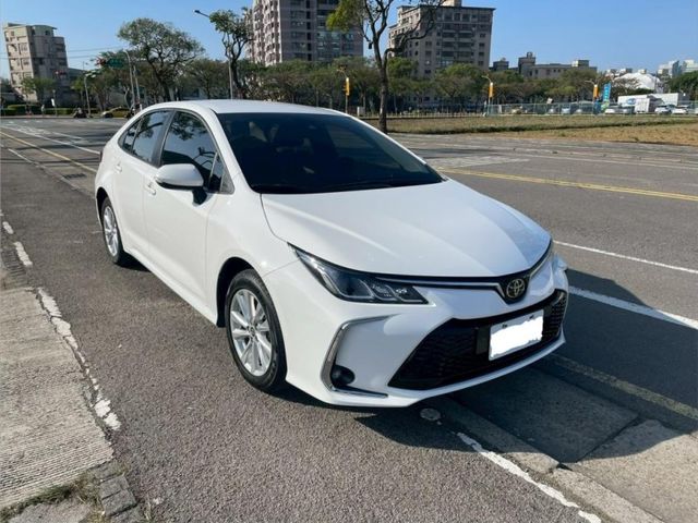 Toyota ALTIS  第7張相片