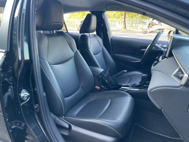 Toyota ALTIS  第3張相片