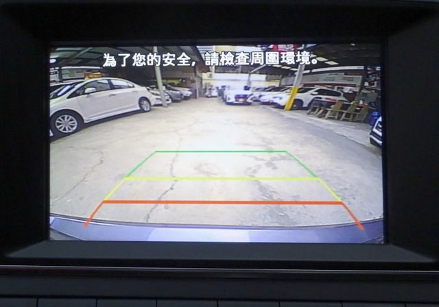 柴油.渦輪~大馬力 省油 省稅~盲點 定速 雙區恆溫 多媒體影音 全額貸  第12張相片