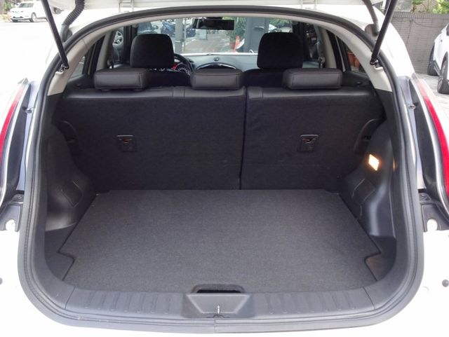 4WD渦輪奔放天窗版~原廠導航.電視.倒車顯影 免鑰匙 HID頭燈 駕駛模式選擇 前後停車雷達  第19張相片