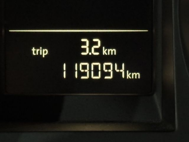 電視.衛星導航.倒車顯影 車況佳 內裝漂亮 全車無待修  第8張相片