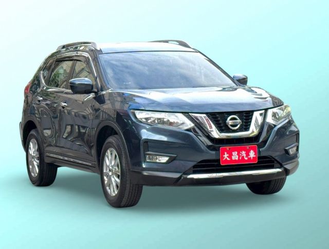 360環景影像 衛星導航 定速巡航 盲點偵測 免鑰匙起動 雙區恆溫空調 胎壓偵測 原版件 全額貸  第2張相片