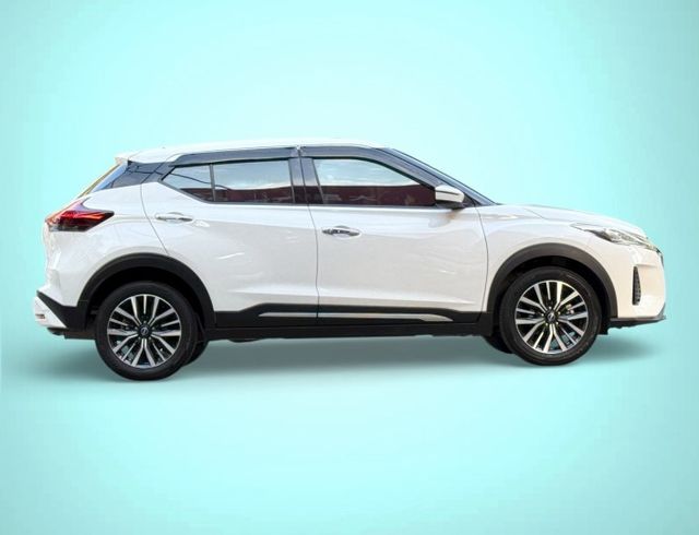 小改款~LED頭燈 定速 自動跟車 主動煞停 電子手煞車 免鑰匙啟動  Apple CarPlay 原版件 全額貸  第4張相片