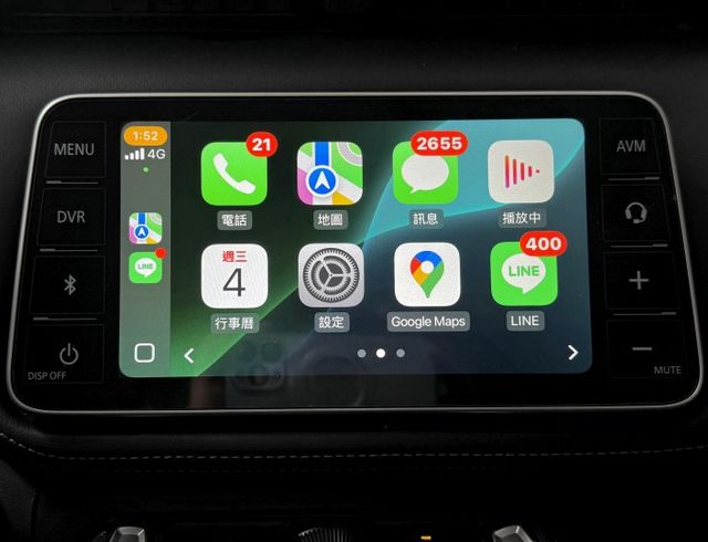 小改款~LED頭燈 定速 自動跟車 主動煞停 電子手煞車 免鑰匙啟動  Apple CarPlay 原版件 全額貸  第12張相片