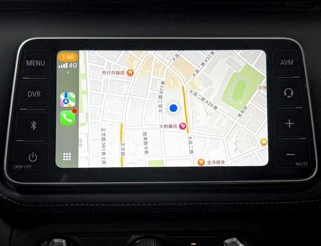 小改款~LED頭燈 定速 自動跟車 主動煞停 電子手煞車 免鑰匙啟動  Apple CarPlay 原版件 全額貸  第13張相片