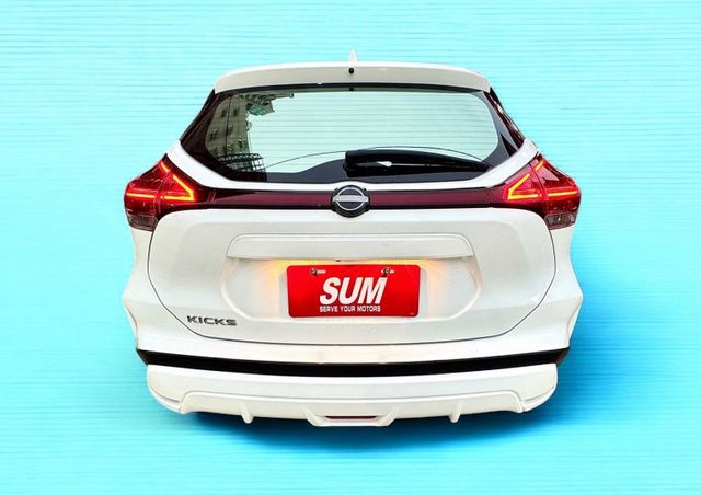 旗艦版~原廠影音.360環景 盲點偵測 自動跟車 LED頭燈 電子手煞車 全額貸  第5張相片