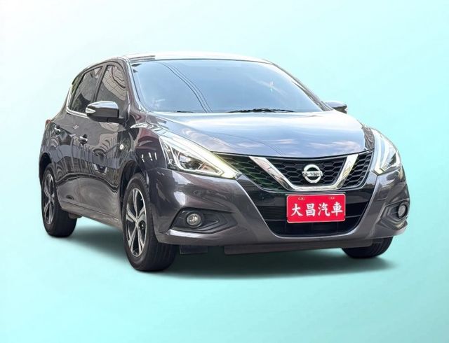 豪華版~原廠影音.導航.倒車顯影 定速 雙區恆溫 i-key 胎壓偵測 全額貸  第2張相片