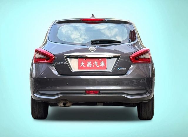 豪華版~原廠影音.導航.倒車顯影 定速 雙區恆溫 i-key 胎壓偵測 全額貸  第5張相片