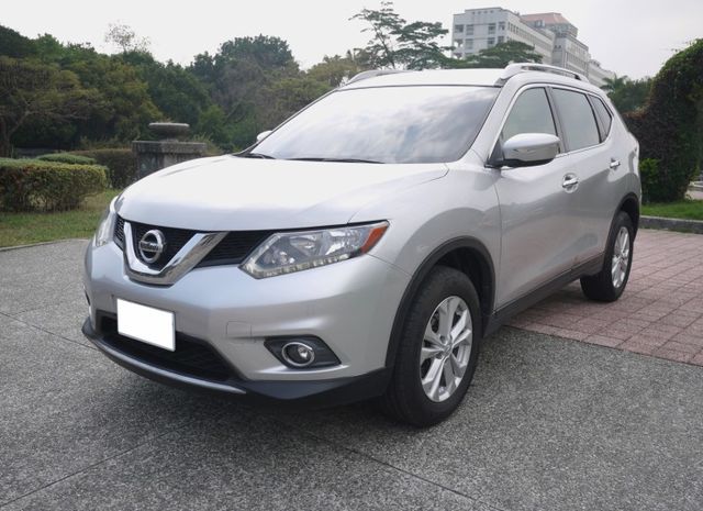 X-TRAIL  第1張相片