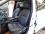 小改款~LED頭燈 定速 自動跟車 主動煞停 電子手煞車 免鑰匙啟動  Apple CarPlay 原版件 全額貸  第15張縮圖