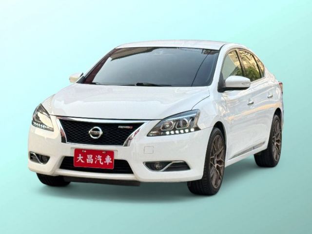 豪華影音版~免鑰匙啟動 定速 雙區恆溫 多媒體.導航.倒車顯影 音響快撥 全額貸  第1張相片