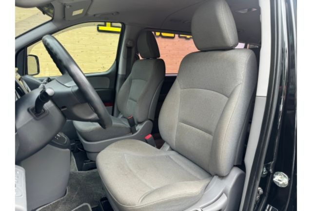 8人座 循跡防滑  第6張相片