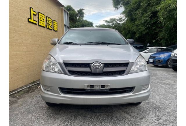 Toyota INNOVA  第2張相片