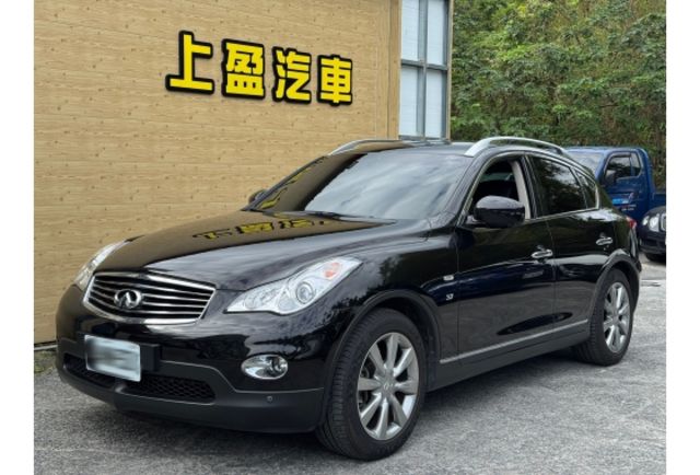INFINITI QX50  第1張相片