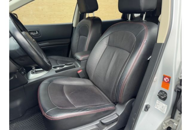 Nissan ROGUE  第9張相片