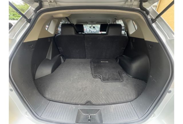 Nissan ROGUE  第11張相片