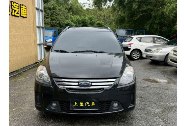 Ford I-MAX  第2張相片