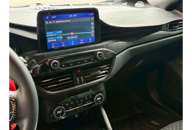 Ford FOCUS ST  第15張相片