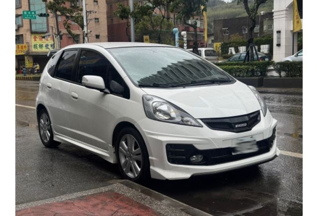 Honda FIT  第3張相片